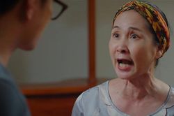Khán giả tức điên với bà mẹ chồng kinh khủng trong 'Thương ngày nắng về'