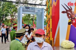 Siết chặt an ninh tại sân Việt Trì trước trận U23 Việt Nam - U23 Indonesia