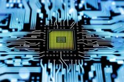 Khủng hoảng chip kéo dài, nhiều 'ông lớn' công nghệ phải cắt giảm sản lượng
