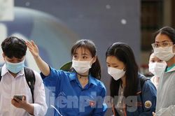 Hình ảnh 2.000 thí sinh dự kỳ thi Đánh giá năng lực của đại học Sư phạm Hà Nội