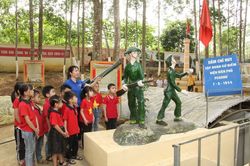 Vang mãi hào khí Điện Biên