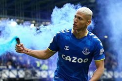 Soi kèo nhà cái Leicester vs Everton. Nhận định, dự đoán bóng đá Ngoại hạng Anh (20h00, 8/5)
