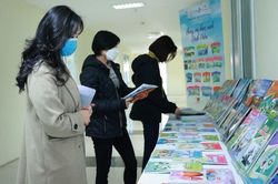 Thẩm định sách giáo khoa lớp 8 và lớp 11
