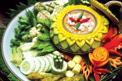 Nghệ thuật tỉa hoa quả thời xưa ở Thái Lan