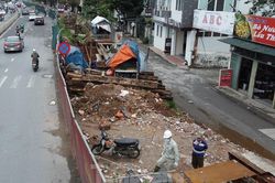 'Thúc' tiến độ đường Âu Cơ thi công 'bết bát'
