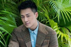 Lâm Phong bỏ vai nam chính trước ngày bấm máy
