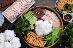 Chữ và nghĩa: Mắm mặn chết dòi
