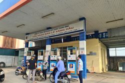 Trước giờ thay đổi giá xăng: Không còn 'cửa' găm giữ xăng