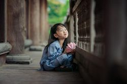Cuộc đời là tấm vé đi 1 chiều, vốn quý nhất ở đâu?