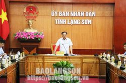 UBND tỉnh họp chuyên đề tháo gỡ khó khăn vướng mắc giải phóng mặt bằng tháng 4Tin khácCông đoàn đồng hành cùng doanh nghiệp vì một môi trường lao động an toànỨng dụng công nghệ trong quản lý cán bộ