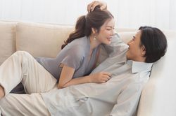 Tài tử 'Giày thủy tinh' Han Jae Suk háo hức đợi phản ứng khán giả cho 'Kẻ thứ ba'