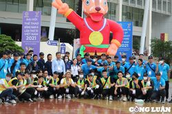 Không khí háo hức tràn ngập sân Mỹ Đình trước lễ khai mạc SEA Games 31