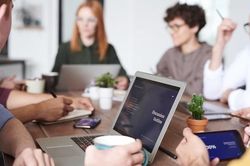 Những rào cản kìm hãm hoạt động của thành viên độc lập HĐQT