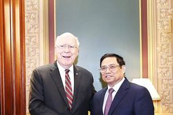 Thủ tướng Chính phủ Phạm Minh Chính gặp Chủ tịch thường trực Thượng viện Hoa Kỳ