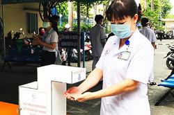 Xem xét điều chỉnh biện pháp phòng, chống dịch
