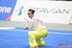 Dương Thúy Vi: Hoa khôi 'khất nợ' mẹ chàng rể