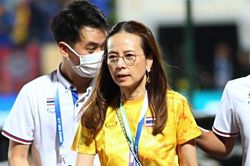 Nữ tỷ phú Madame Pang bị ốm sau khi trở lại Việt Nam
