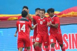 Thắng nhờ hat-trick kỳ lạ, Indonesia giành vé vào bán kết