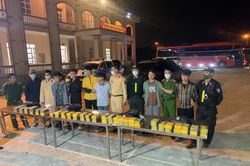 Điện Biên: Bắt giữ nhóm đối tượng tuổi teen cùng 115 bánh heroin