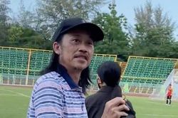 Hoài Linh lộ diện với khuôn mặt hốc hác, già nua