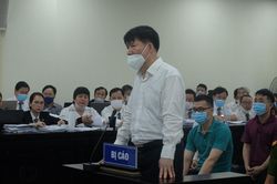 Cựu Thứ trưởng Bộ Y tế 'thỉnh cầu' gì trước khi tòa ra phán quyết?