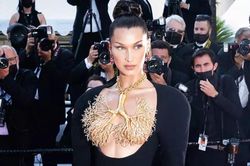 Những người mẫu mặc hở nhất Liên hoan phim Cannes