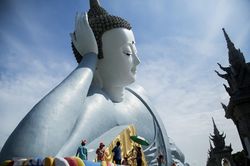 Khám phá chùa Khmer có tượng Phật nằm lớn nhất Việt Nam tại Sóc Trăng
