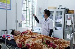 Giúp bệnh nhân nghèo yên tâm điều trị