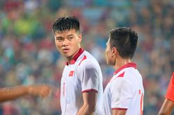 HLV Malaysia ấn tượng với cầu thủ dự bị của U23 Việt Nam