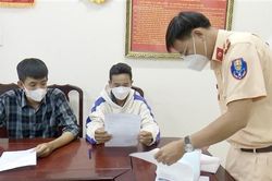 Quay clip nẹt pô, bốc đầu xe rồi đăng lên mạng xã hội