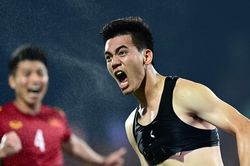 Dân mạng tò mò về chiếc áo ngực của Tiến Linh trong bán kết SEA Games