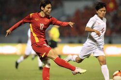 CĐV Myanmar gửi lời chúc chiến thắng đến tuyển nữ Việt Nam