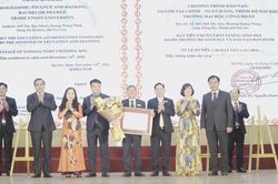 Trường đại học có 100% chương trình đào tạo được công nhận kiểm định đạt yêu cầu chất lượng