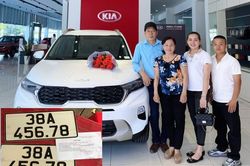 Bấm biển số tiến cực đẹp, gia chủ được ngỏ ý mua lại xe giá 1,7 tỷ đồng