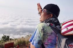 Mắc 2 bệnh ung thư, U50 vẫn xách xe đi phượt khắp đất nước