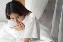 Cách khắc phục tình trạng khó thở hậu Covid-19