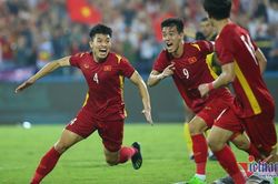 U23 Việt Nam vào chung kết SEA Games 31: Nhờ bài tủ của ông Park