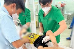Điều tra nguyên nhân bé trai rơi tầng 6 chung cư, bé gái đuối nước trong bể bơi