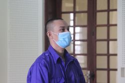 Nam công nhân 'hành nghề' tay trái bằng ma túy