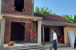 Khởi công xây dựng 73 ngôi nhà an toàn chống bão, lụt tại Quảng Bình