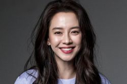 Song Ji Hyo xứng danh 'thánh ngủ': Quay show đến khi đóng phim cũng đều... đánh giấc