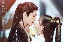 Trường Nguyệt Tẫn Minh của Bạch Lộc và La Vân Hy tung poster mới, có gì mà khán giả kêu lừa tình?