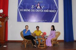 Đoàn Trường Đại học An Giang tổ chức tọa đàm 'Sinh viên và những câu chuyện khởi nghiệp' năm 2022