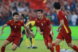 Chờ đợi bóng đá Việt Nam lập cú đúp 'thắng vàng' tại SEA Games 31