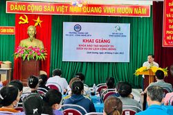 Quảng Bình mở lớp dạy tiếng Anh cho người dân ở làng du lịch cộng đồng