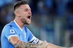 Soi kèo nhà cái Lazio vs Verona. Nhận định, dự đoán bóng đá Serie A (01h45, 22/5)