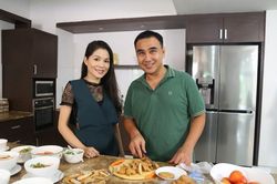 Hé lộ chân dung người phụ nữ làm thay đổi cuộc đời MC Quyền Linh