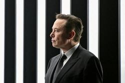 Elon Musk đang tạo ra thương vụ chưa từng có tiền lệ