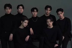Nhóm em trai cực phẩm của BTS có tên chói tai, netizen ớn lạnh
