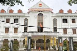 Hai cựu đại úy biên phòng đi tù vì buôn ma túy